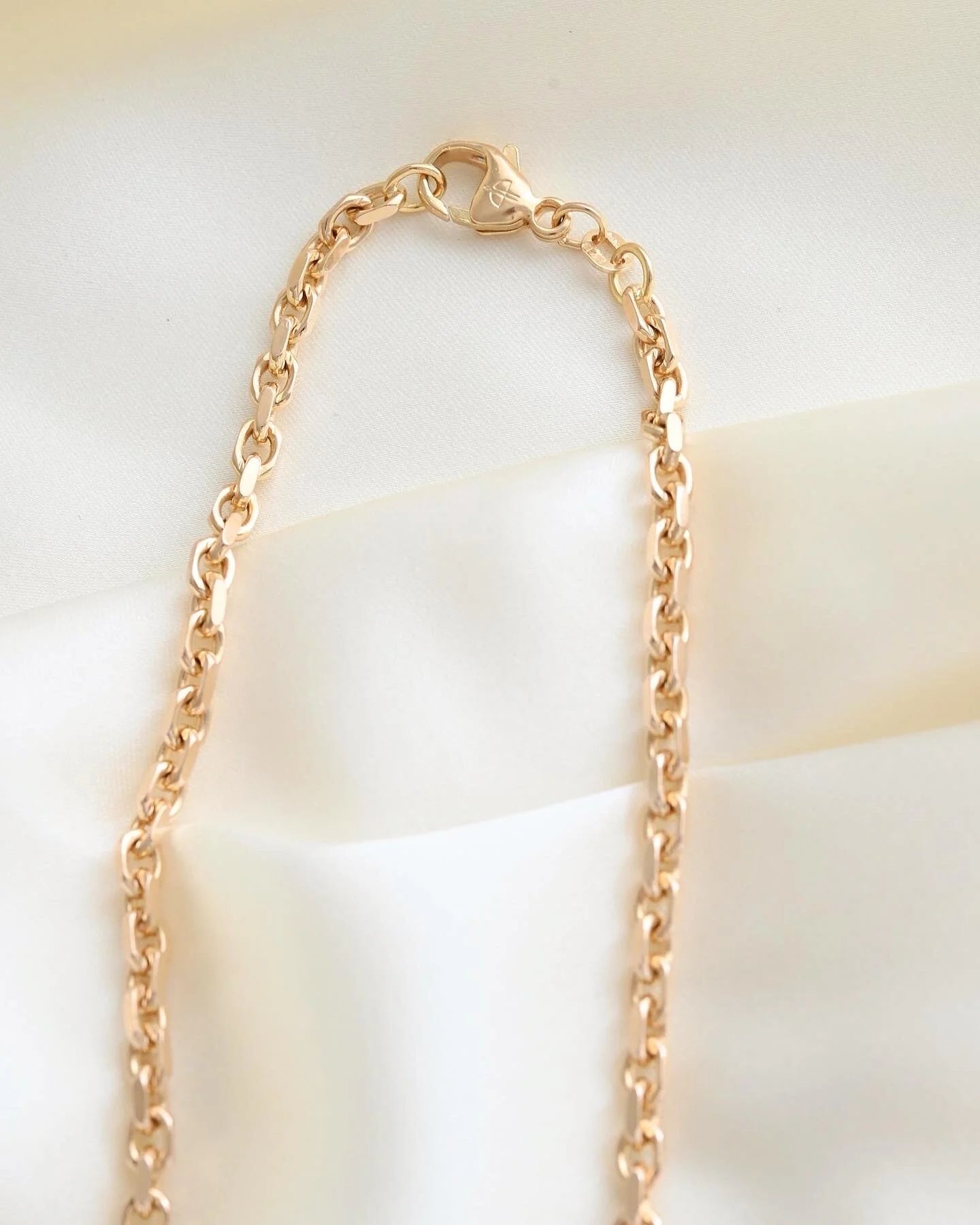 Italian 18 Inches Vintage Anchor Chain 18K Gold
