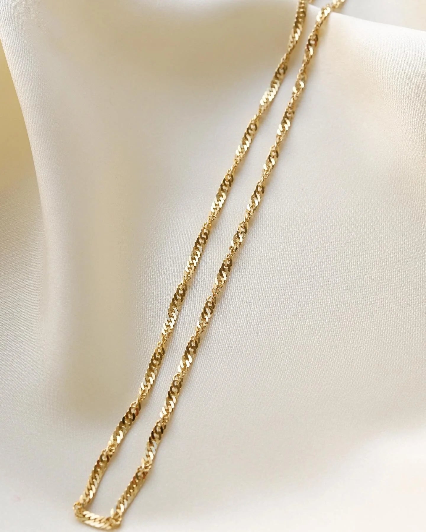 Twisted Vintage Curb Link Chain 14K Gold