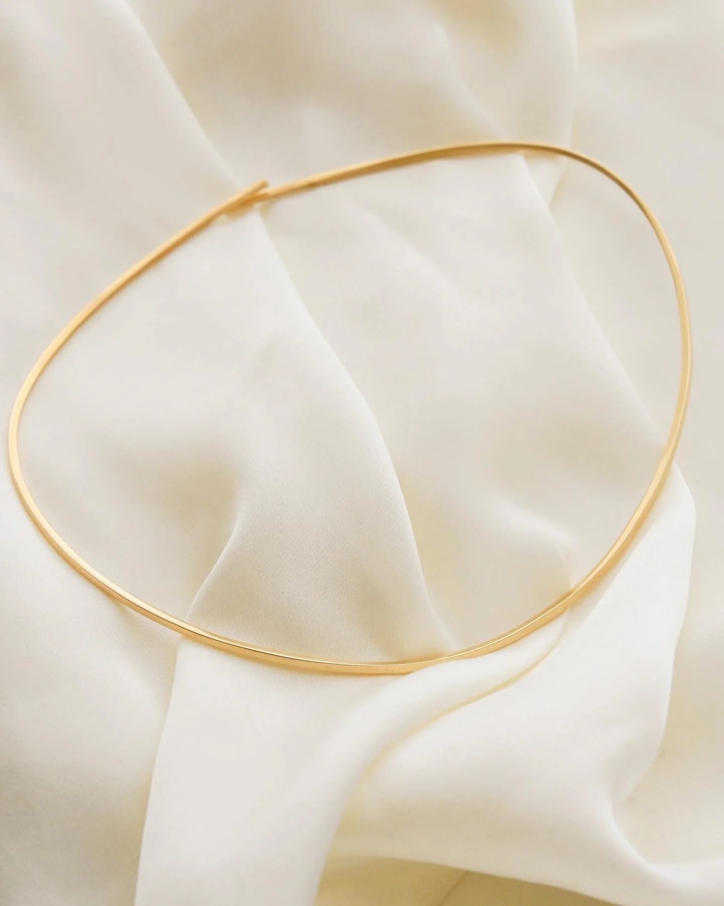 Incredible 24 Grams Vintage Choker Necklace 18K Gold
