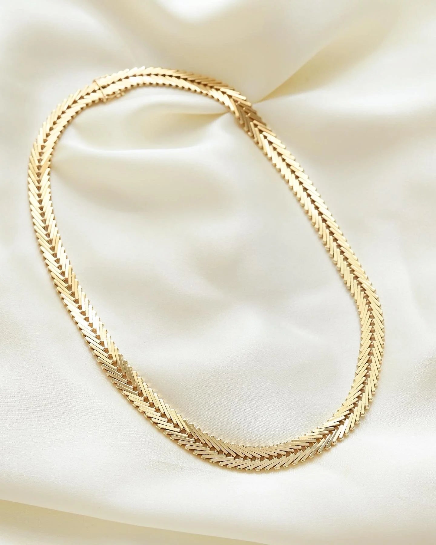 Special Release! (Number 5) Sublime 43 Grams Danish Vintage Geneva Link Necklace 14K Gold 1960