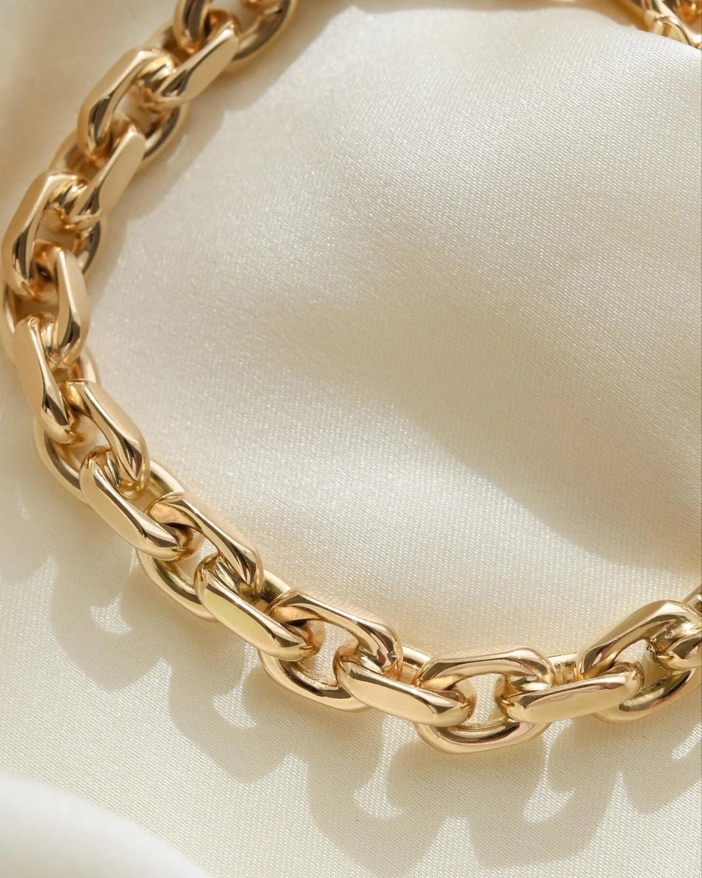 Big HEAVY AF Anchor Bracelet 14K Gold