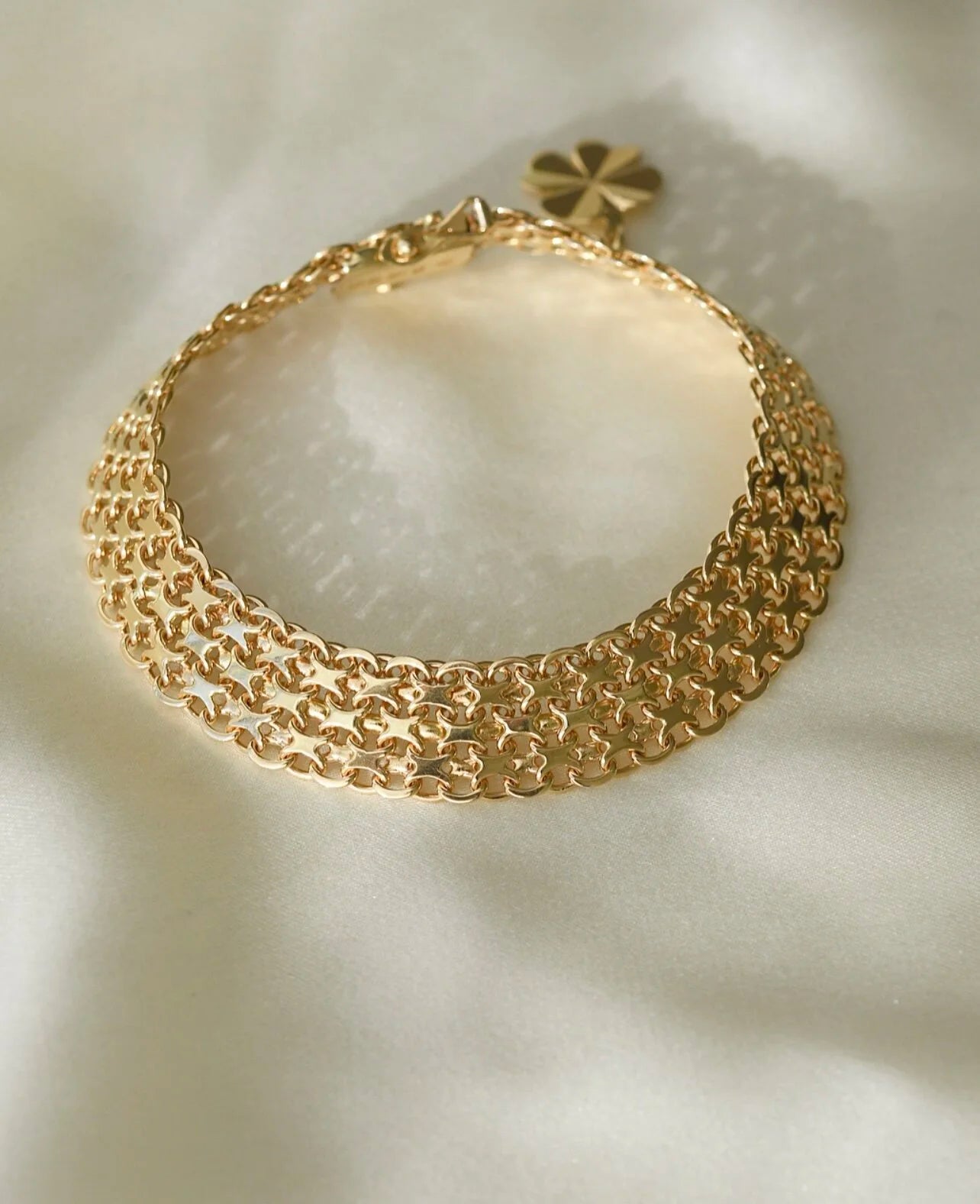 Glowing Swedish X Link Bracelet 18K Gold 1962
