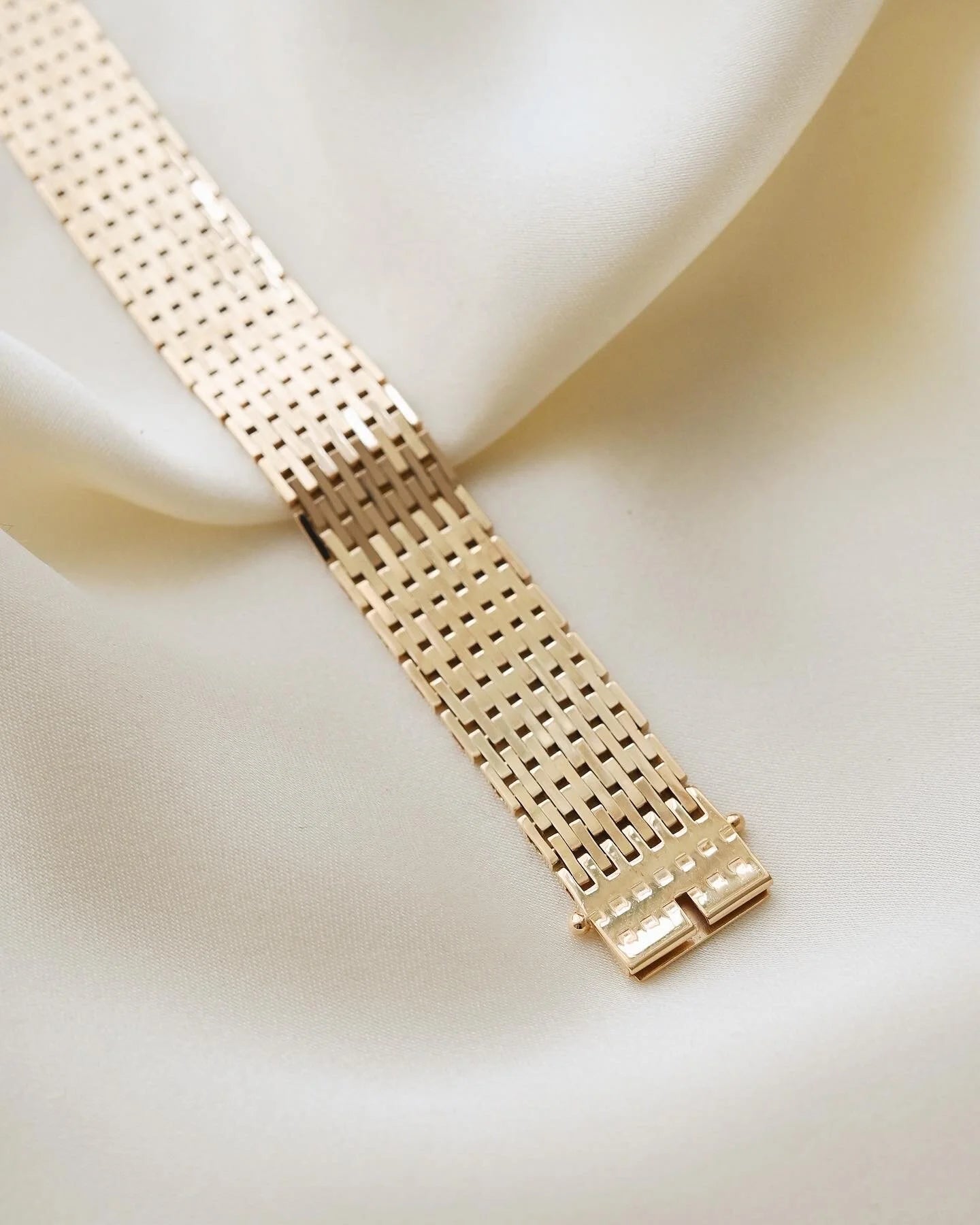 Showstopping Danish Vintage Bracelet Dream by Preben Carl Larsen 1963 14K Gold