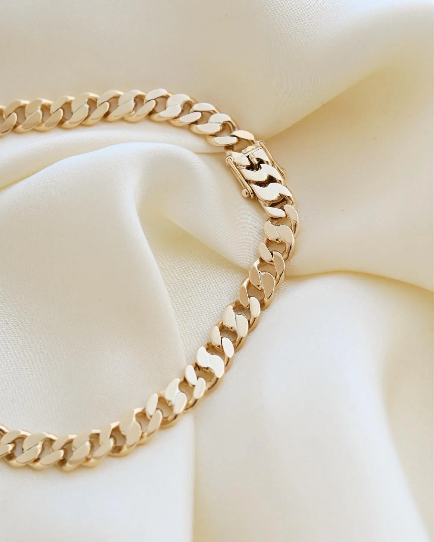 Fabulous Danish Vintage Curb Link Bracelet 14K Gold