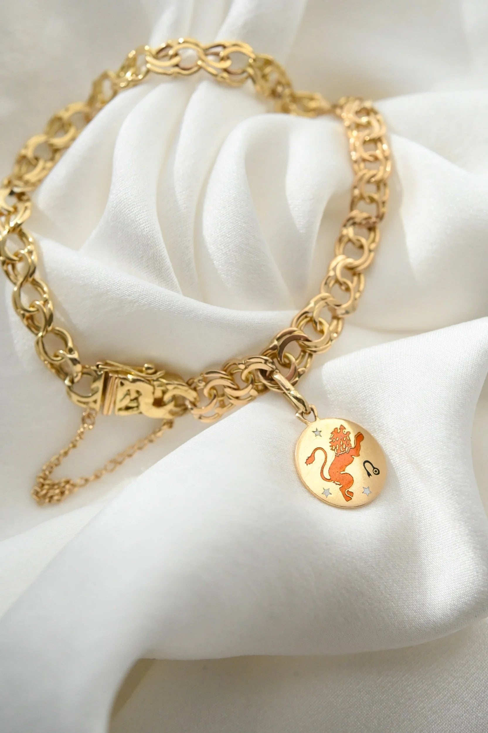 Magical Zodiac Charm Bismarck Bracelet 18K Gold 1944