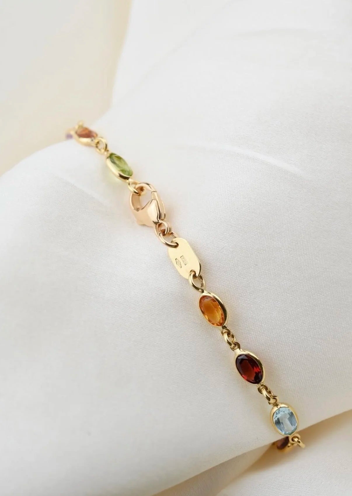 Exquisite Vintage Harlequin Bracelet w Topaz and More 18K Gold Italy