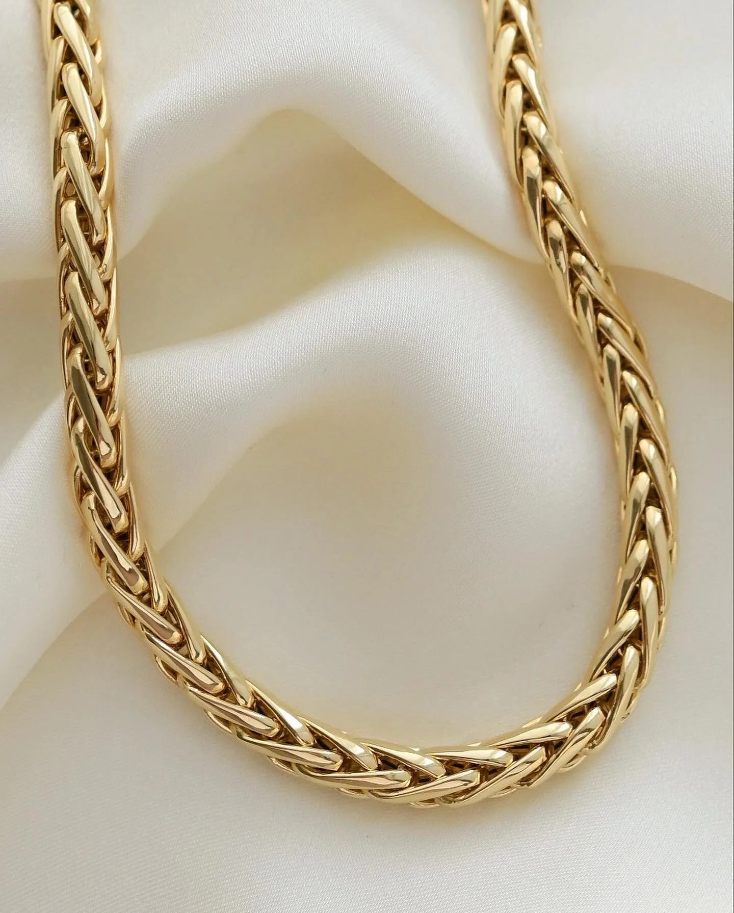 Amazing Sexy Jumbo Wheat Link Chain 18K Gold 1980s