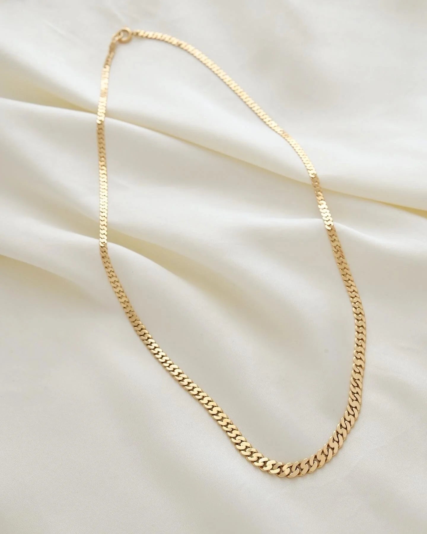 Perfect Swedish Vintage Stacking Curb Link Necklace 18K Gold 1960