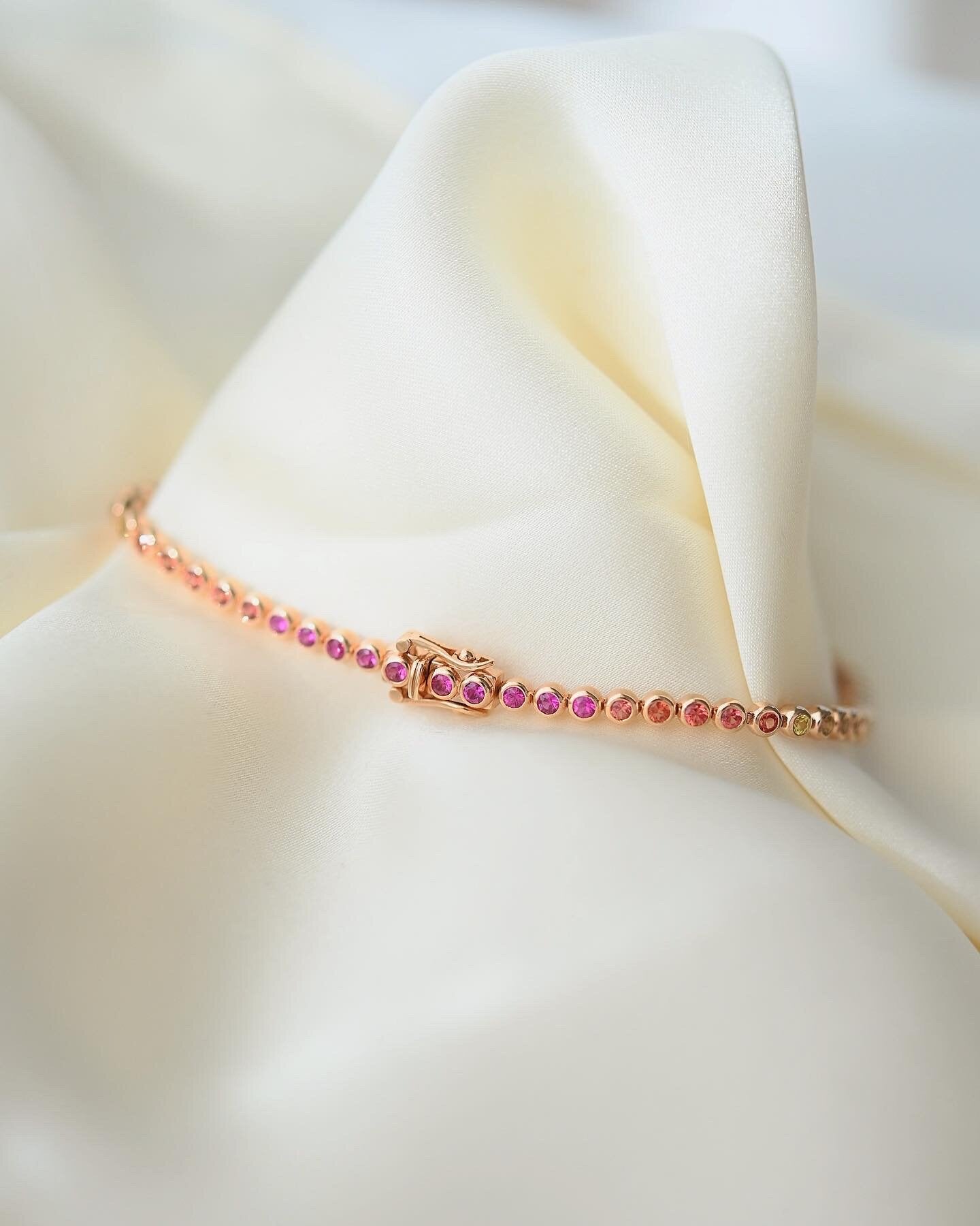 Estate Rainbow Sapphire Bracelet 18K Gold