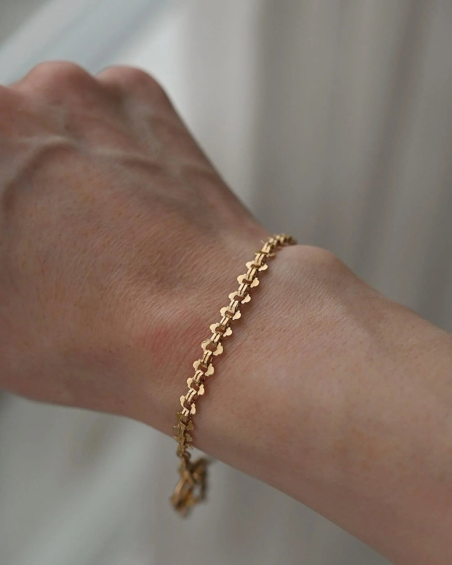 Special Swedish Antique Art Deco Watch Chain 18K Gold 1920s