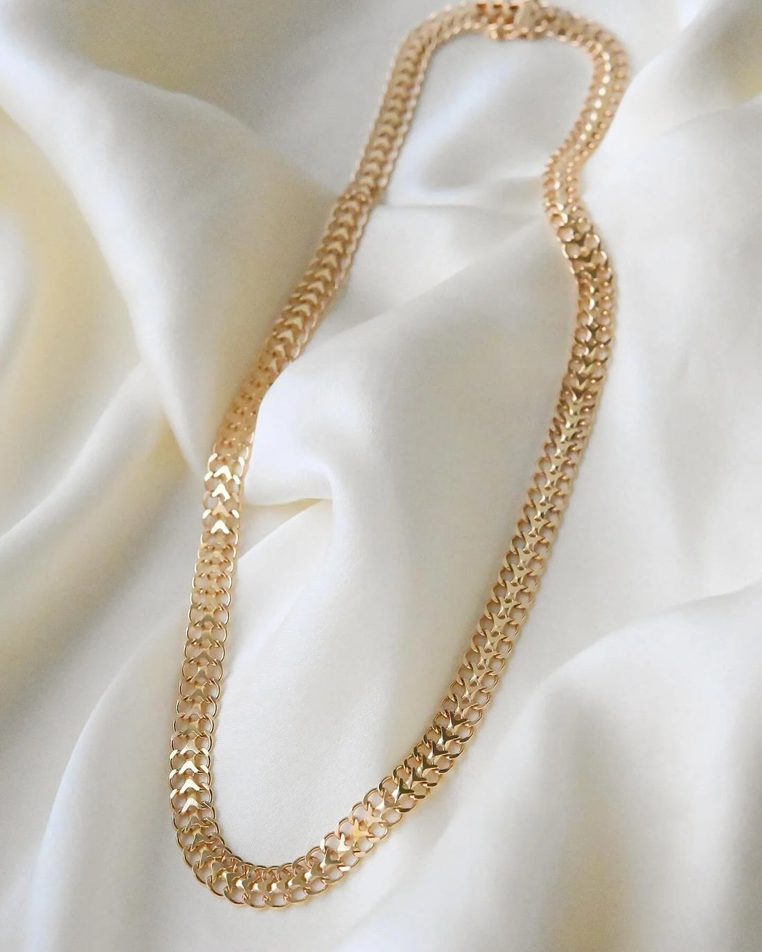 Perfect Handmade Vintage Capricorn Link Necklace 18K Gold 1970s