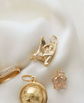 Danish Vintage Hunting Eskimo Pendant 8K Gold 1960
