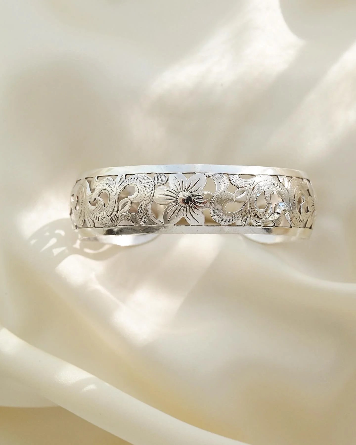 Antique Flower Dream Bracelet 1920s-30s