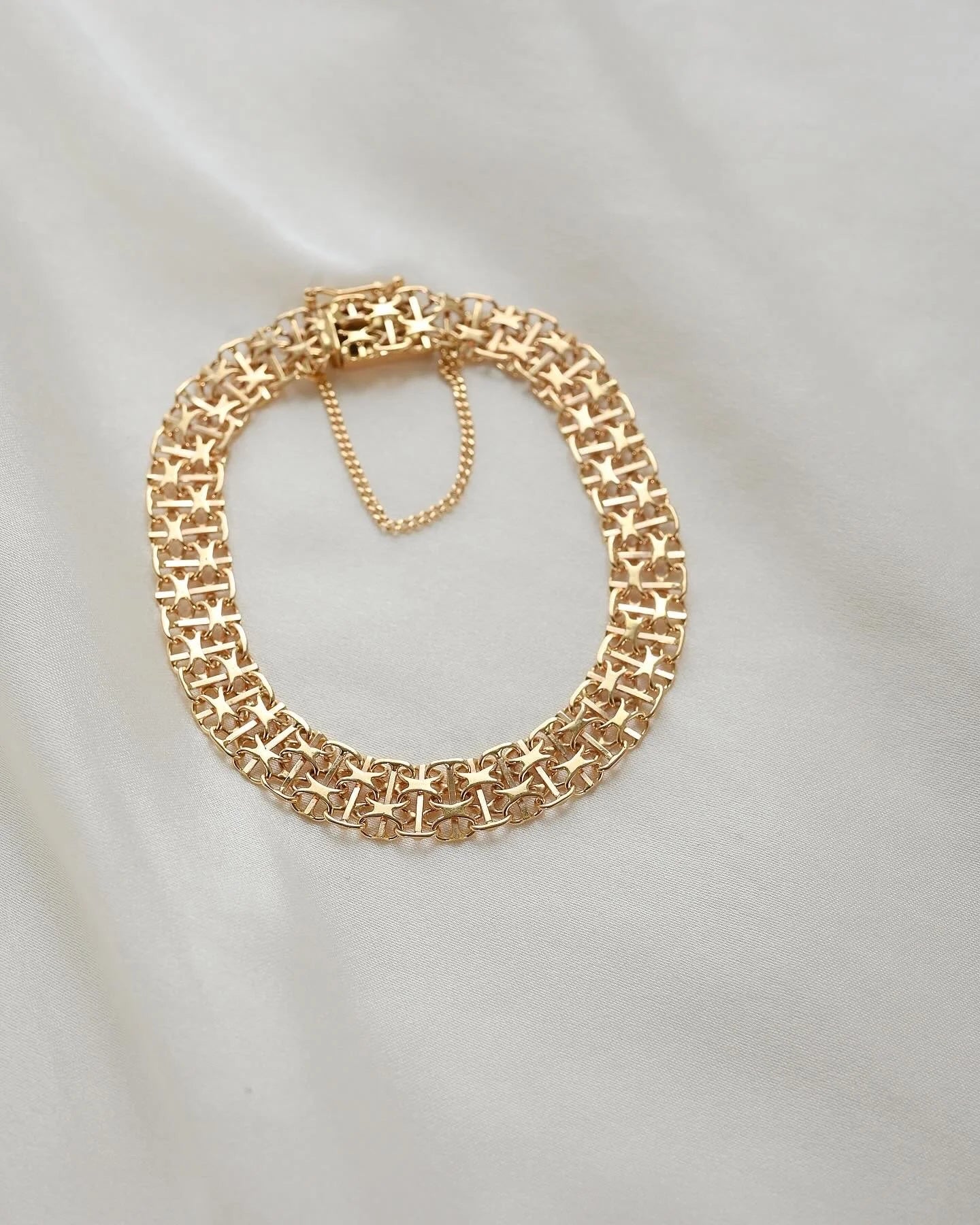 Wonderful Vintage Bracelet in 18K Gold 1970 Sweden