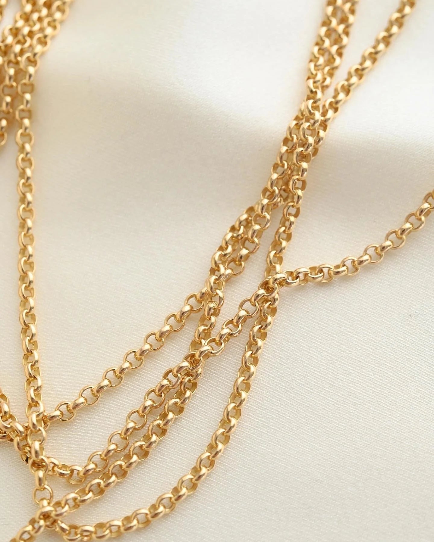 68 Inches / 172 cm Long Antique Belcher Chain w Bolt Clasp 18K Gold