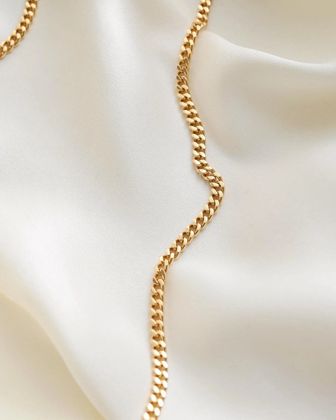 Long 21 Inches Vintage Curb Necklace 18K Gold