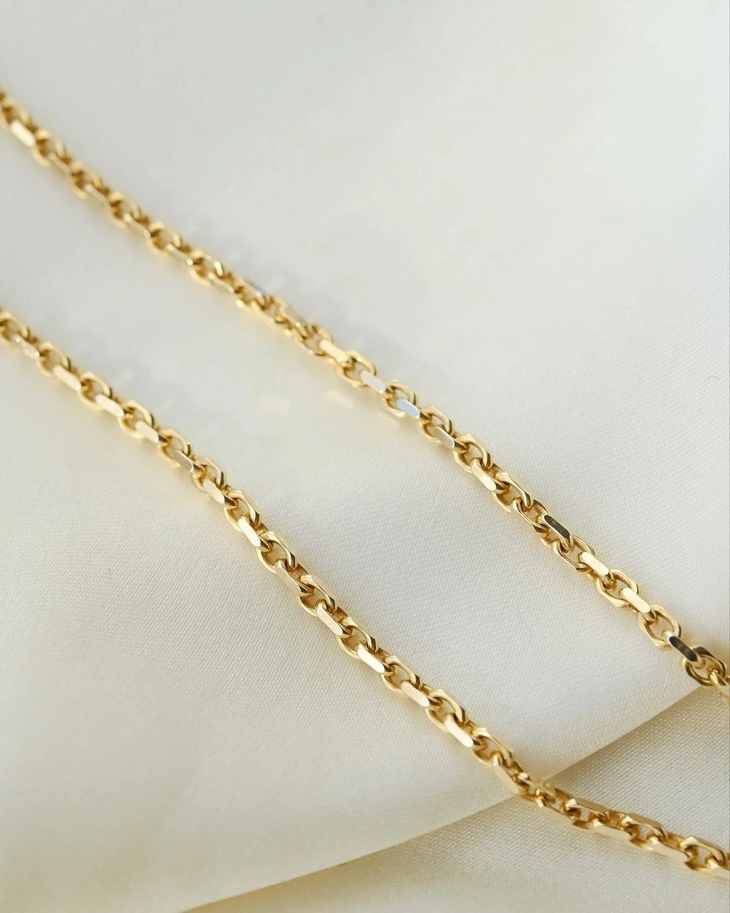 Rare Danish Mid Size Anchor Link Chain 14K Gold