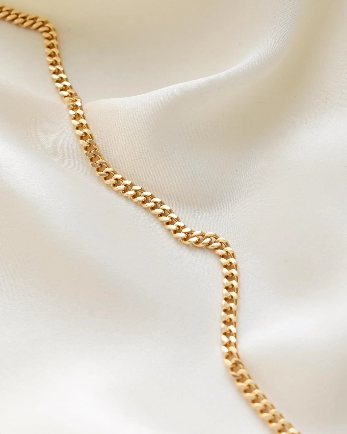 Long 21 Inches Vintage Curb Necklace 18K Gold