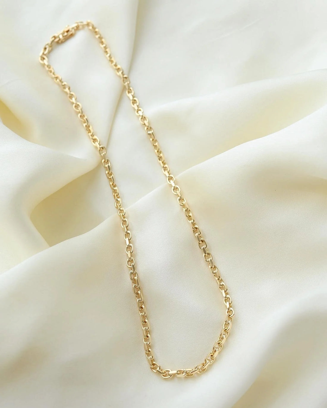 Sublime 17.15 inches Danish Vintage Anchor Chain 14K Gold