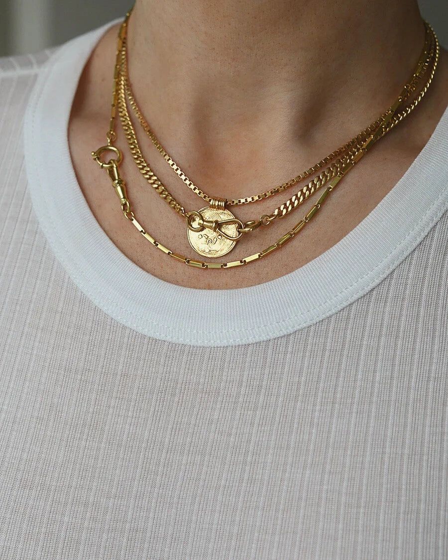Super Substantial Rare Antique Watch Chain 18K Gold 1929