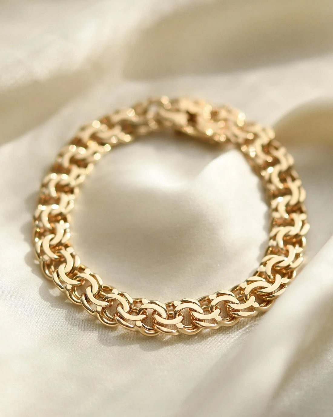 Big Heavy Vintage Brick Link Bracelet 14K Gold 1960s