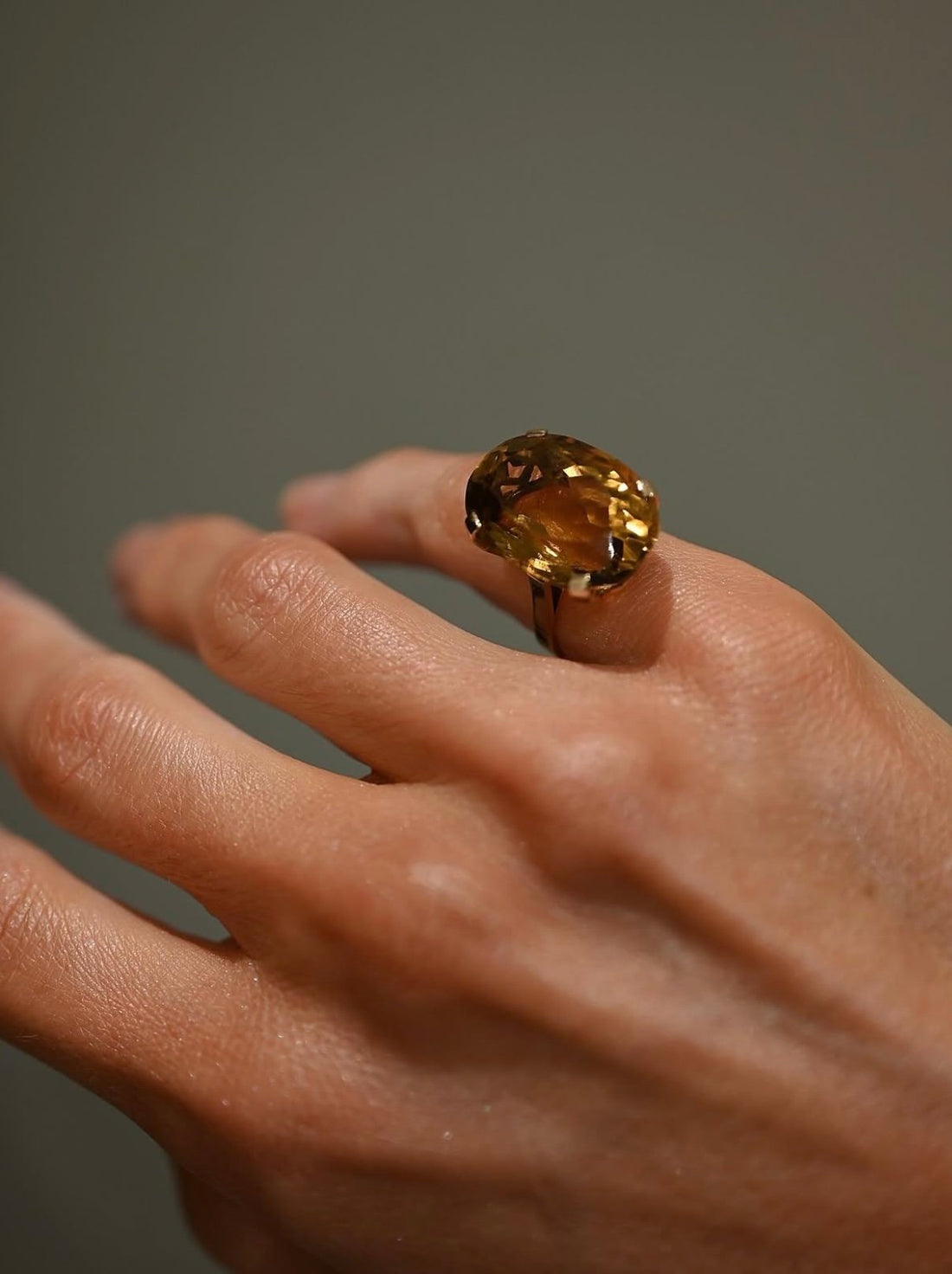 Mesmerizing Deep Liquor Citrine Ring 18K Gold 1960s Sweden