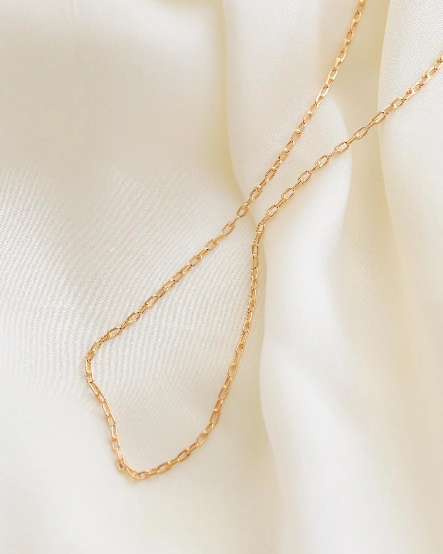 Skinny Baby Biker Link Chain 18K Gold 1945