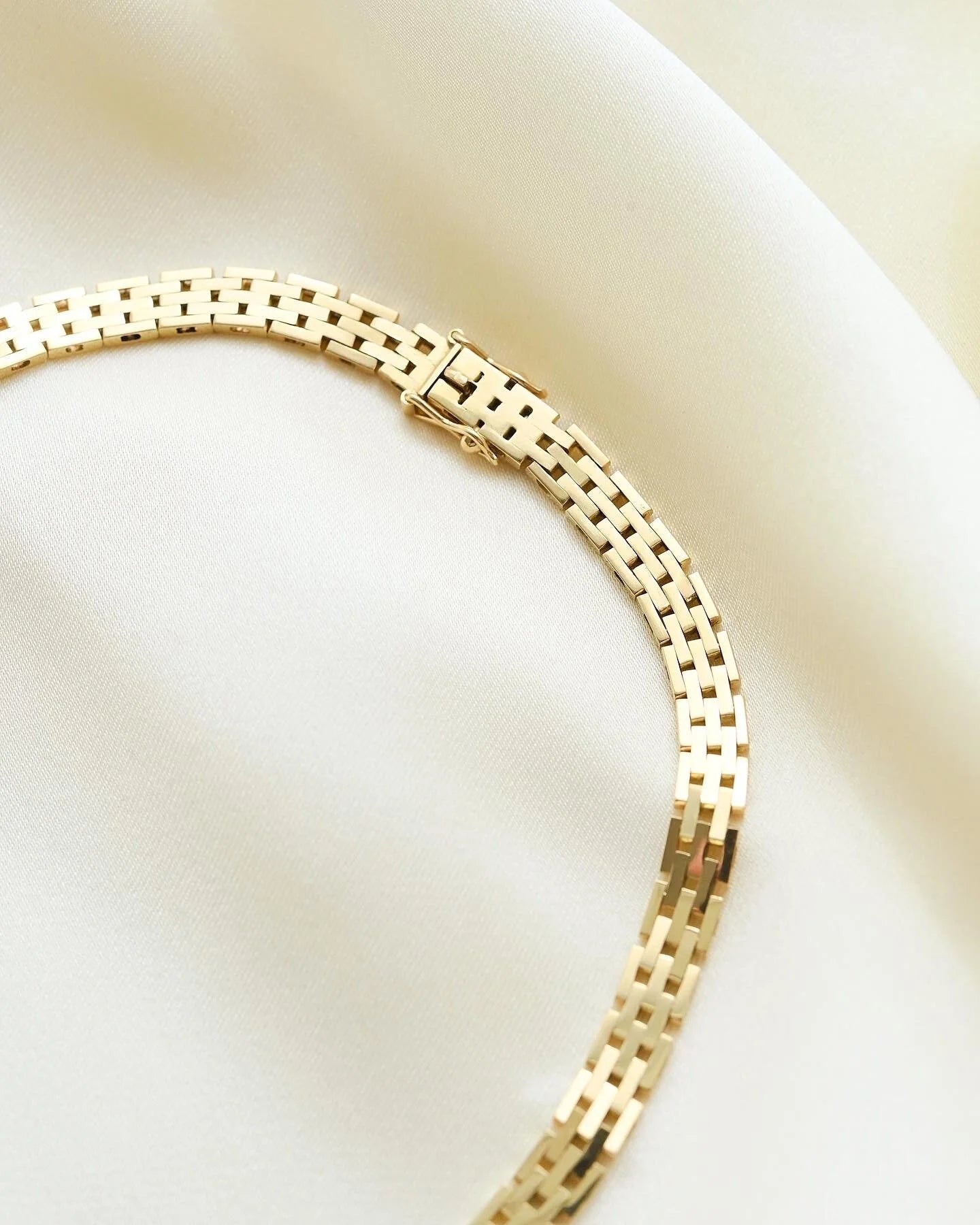 Sexy Cleopatra Danish Vintage Necklace 14K Gold 1960s