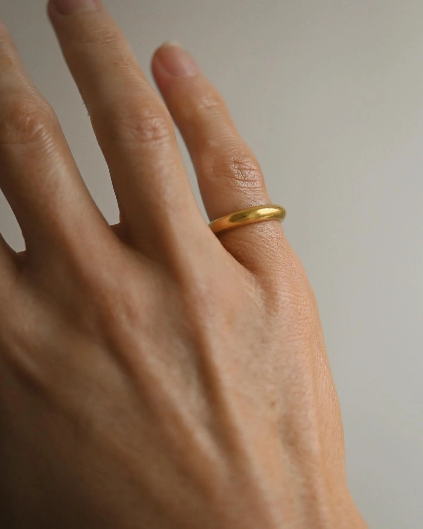 Wonderful Rare Heavy Wedding Band 23K Gold 1919