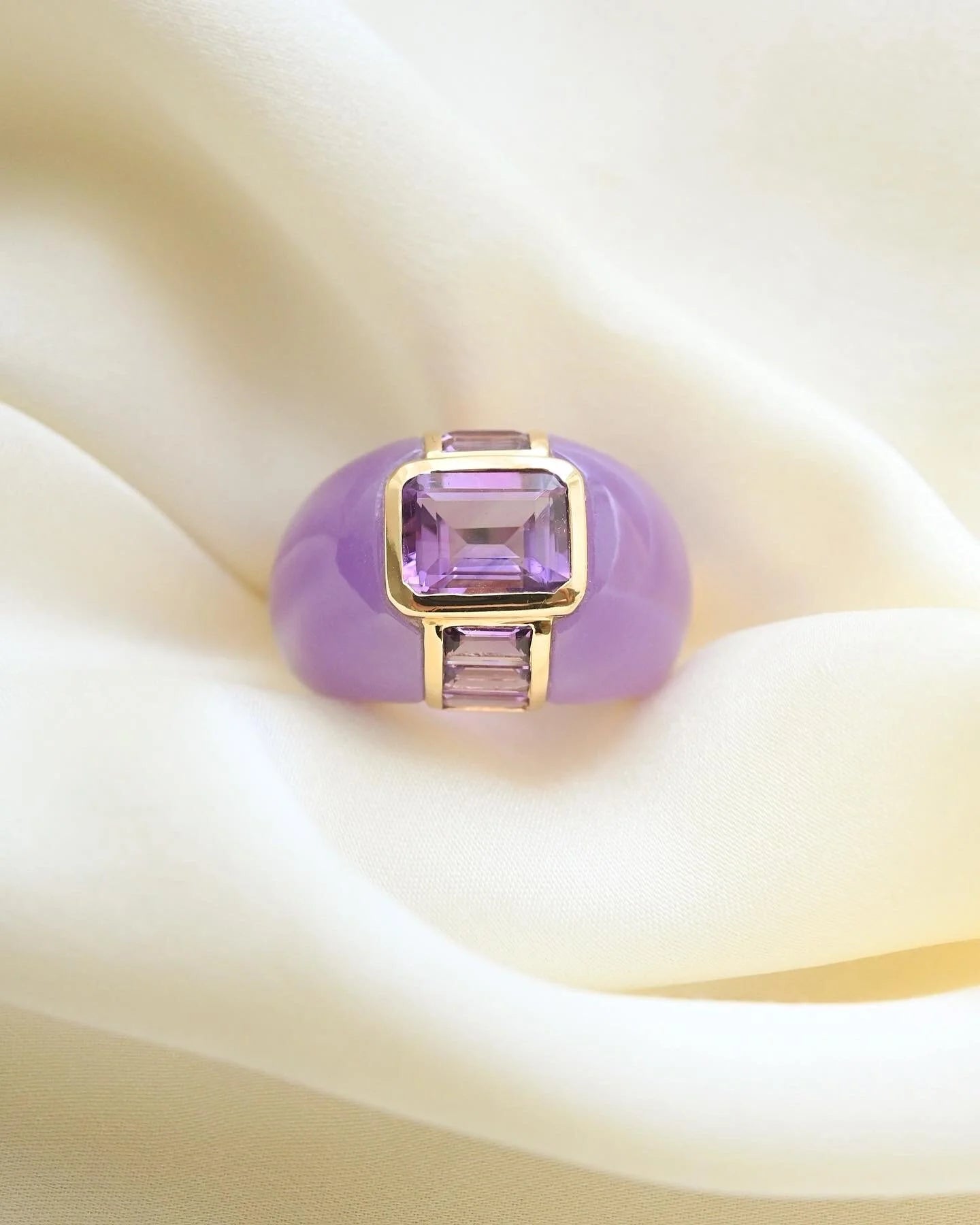 Superb Vintage Lavendar Dream Cocktail Ring Jade Amethyst 14K Gold