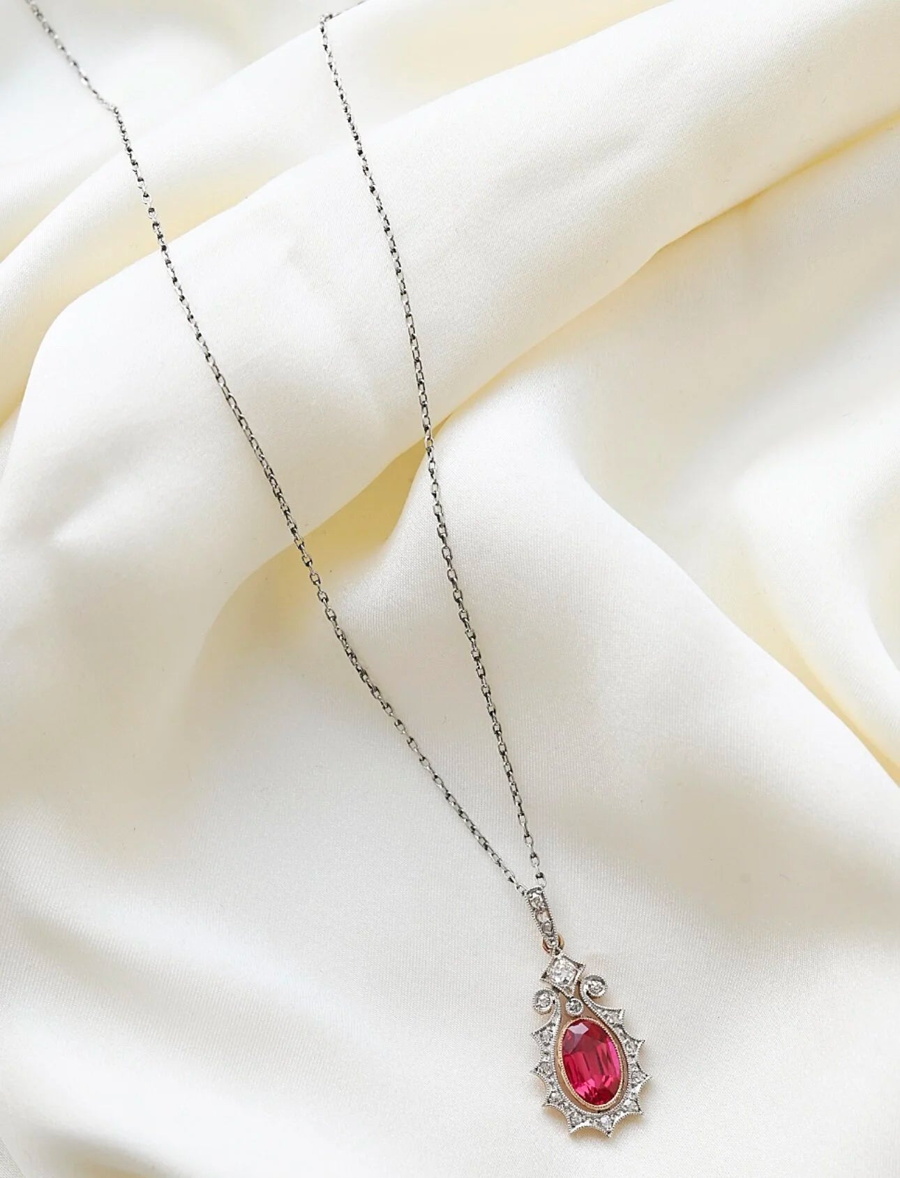 The Prettiest Antique Art Deco Ruby Diamond Pendant on Chain Platinum /14K Gold 1920
