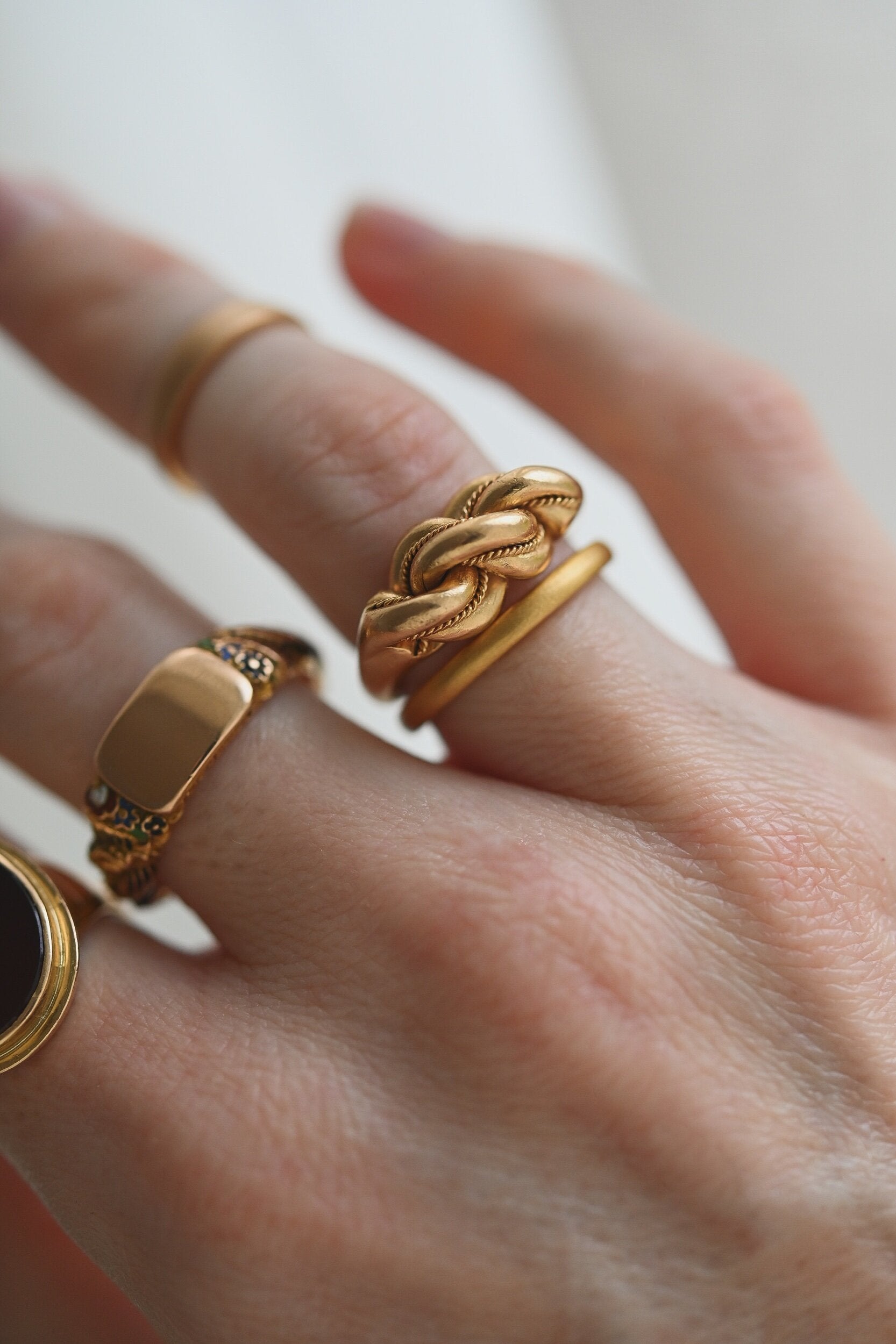 Antique Art Deco Band Size 6.75 Sweden 23K Gold 1928