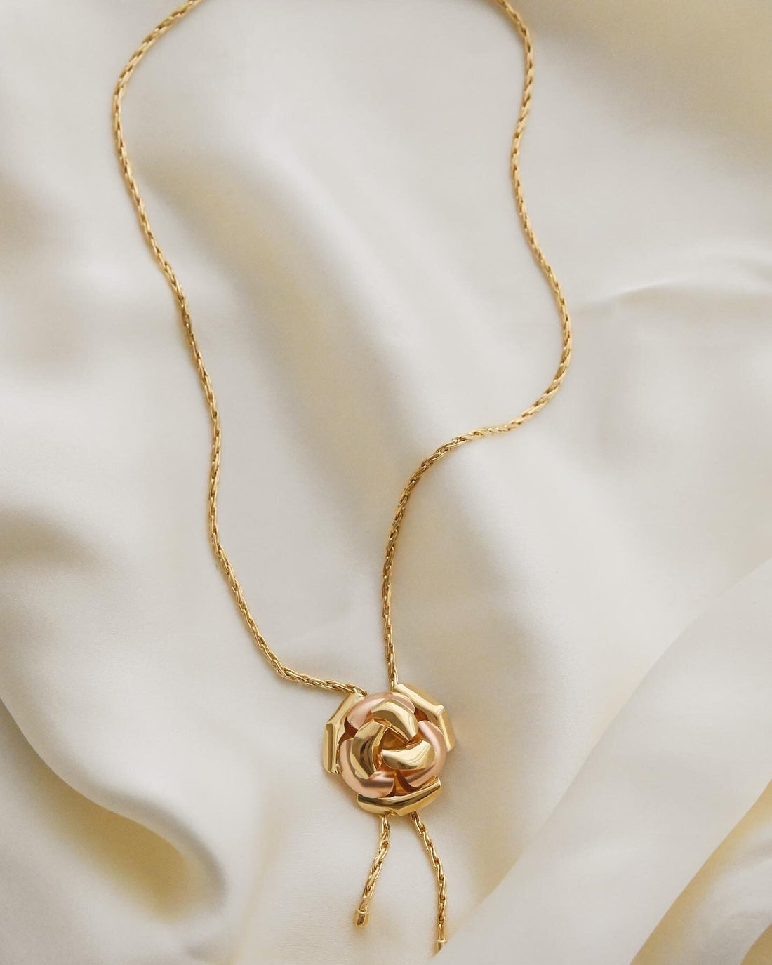 Unique Italian Rose Pendant Necklace 18K Gold
