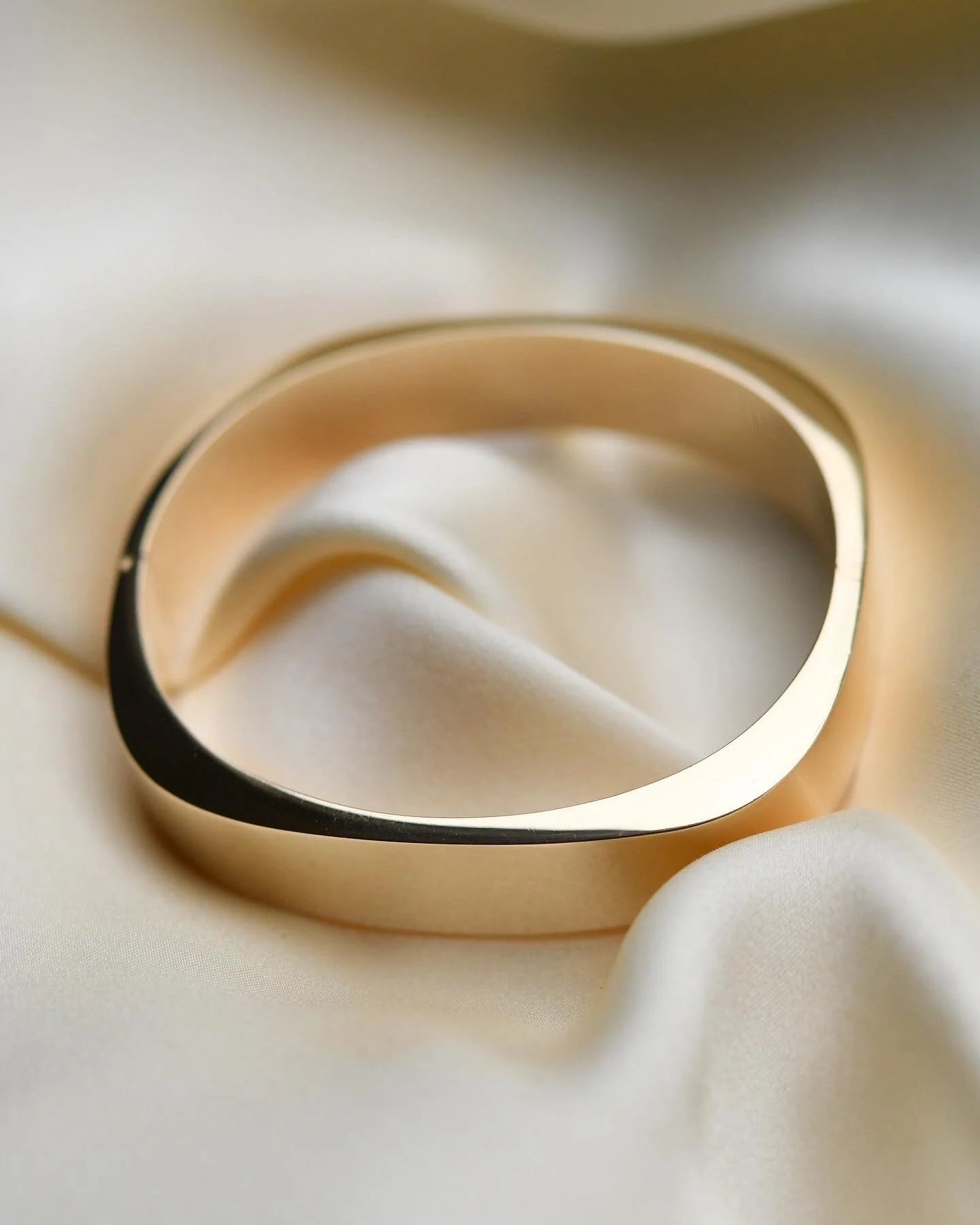 Smaller Sized Vintage Dream Bracelet w Angled Edges 14K Gold