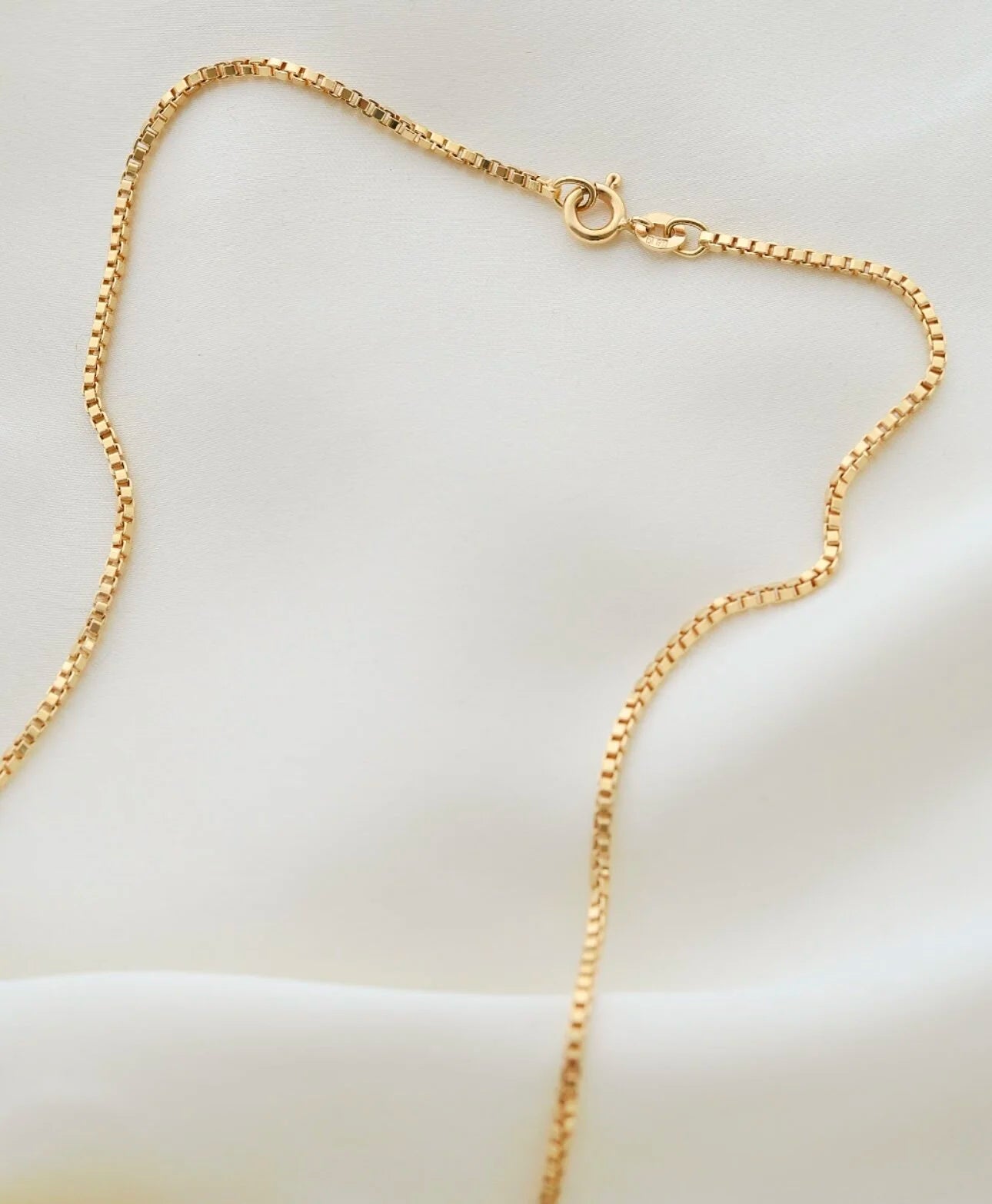 Classic Long 23 Inches 1980s Box Chain 18K Gold