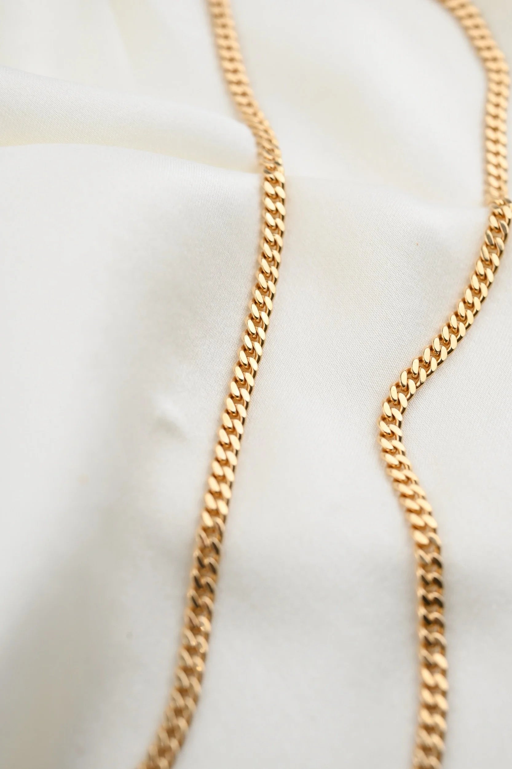Extraordinary Beautiful Heavy Antique Watch Chain Necklace 18K Gold 1920s Sweden