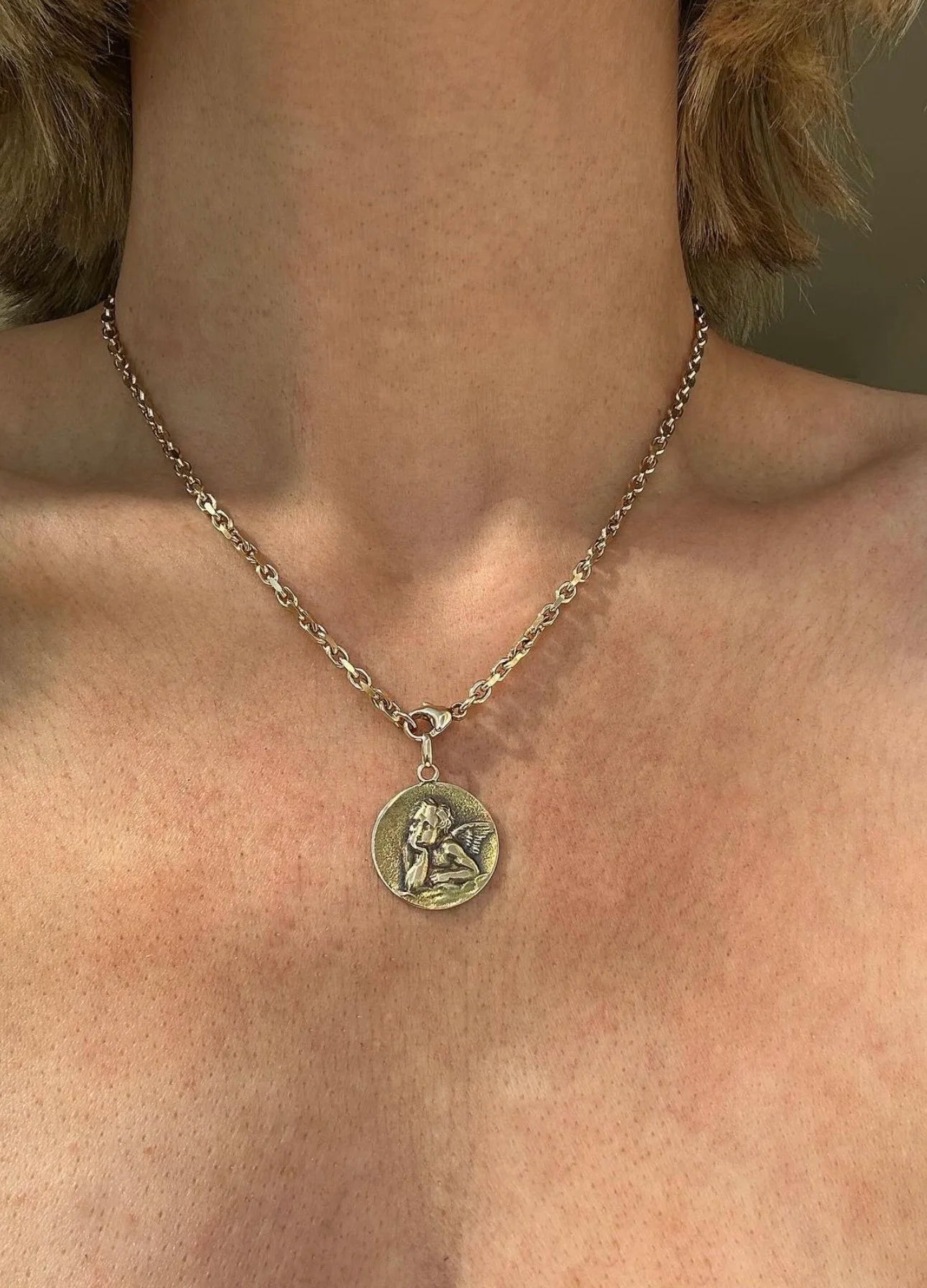 Amazing AE/EA Religious Pendant Antique 18K Gold