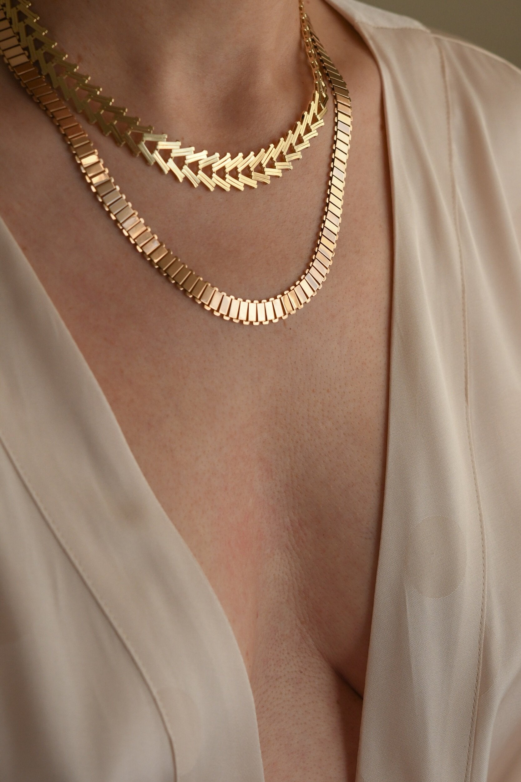 Absolutely RARE and Stunning Jumbo Geneva Link Necklace 14K Gold 1960s