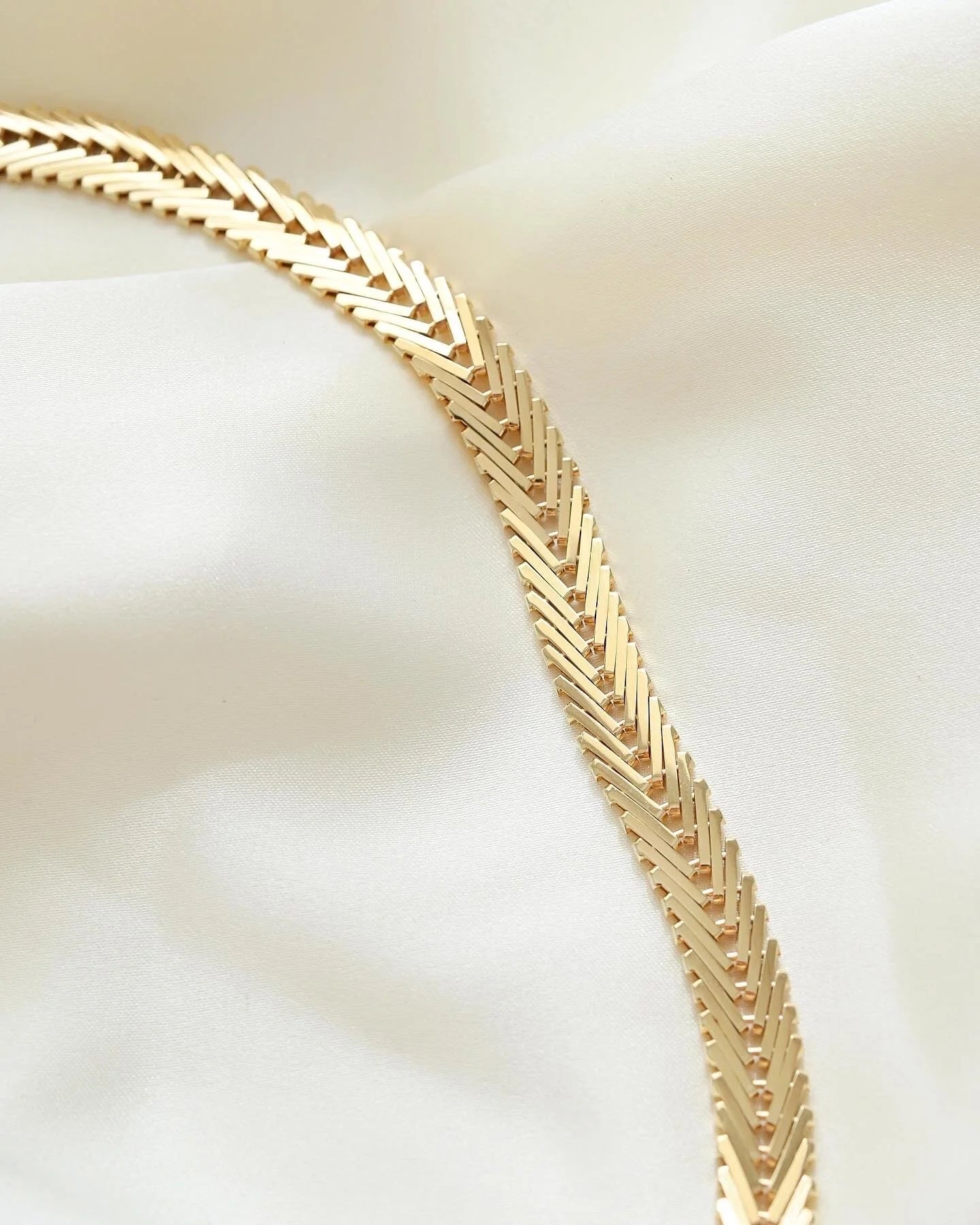 Special Release! (Number 5) Sublime 43 Grams Danish Vintage Geneva Link Necklace 14K Gold 1960