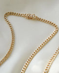 Beautiful Curb Link Chain 18K Gold 1971