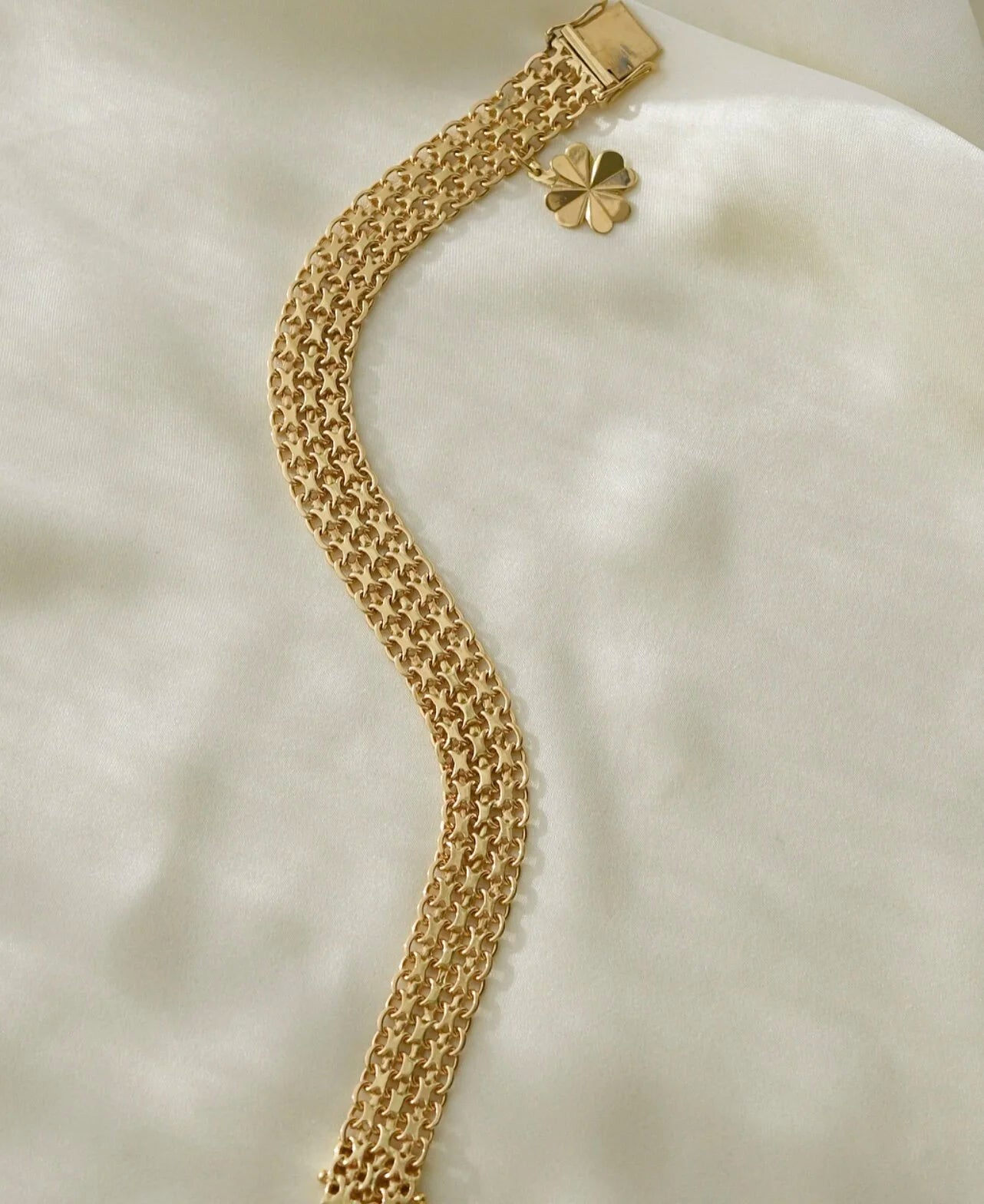 Glowing Swedish X Link Bracelet 18K Gold 1962