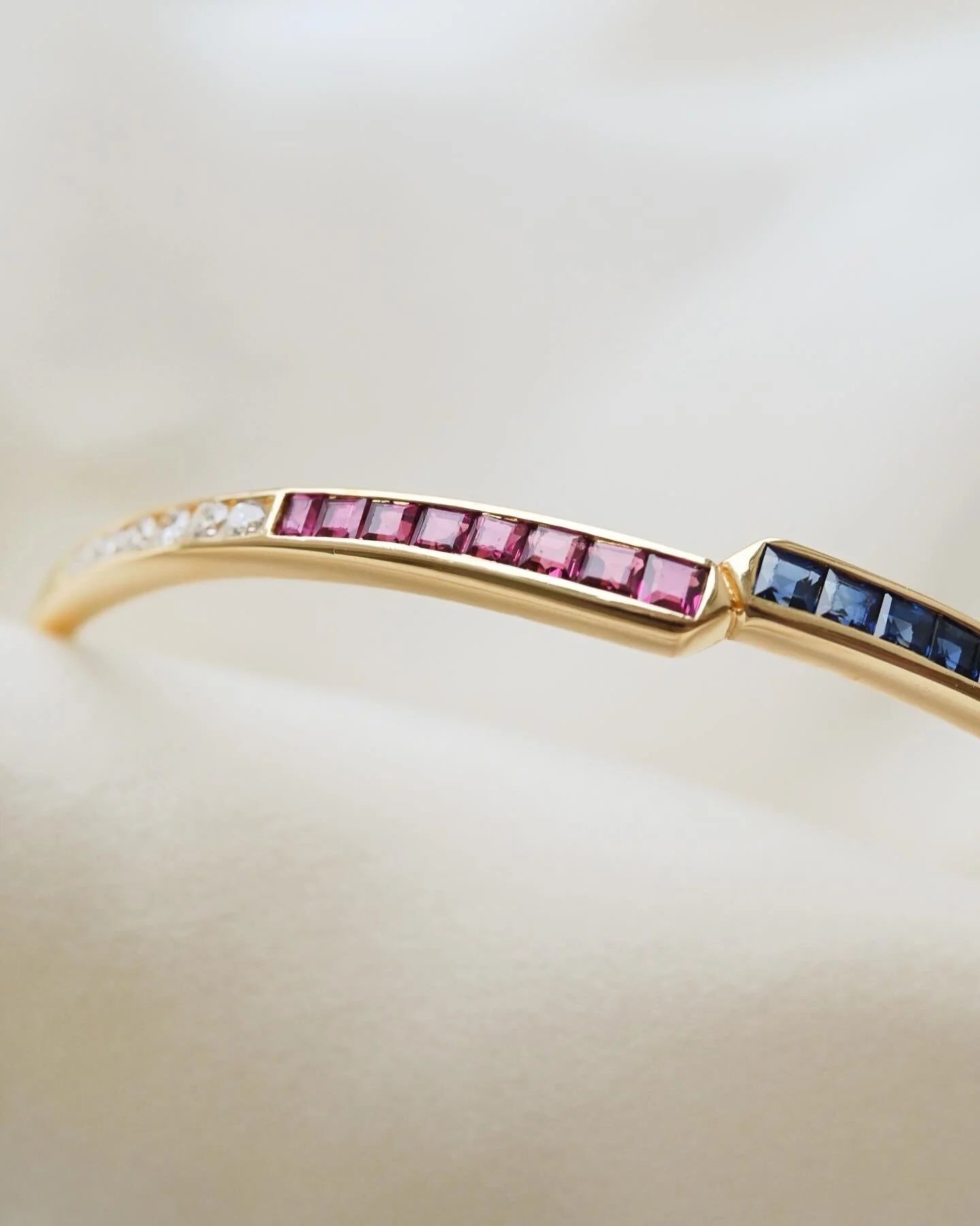 All Great Things In One Vintage Bangle 18K Gold 1970s