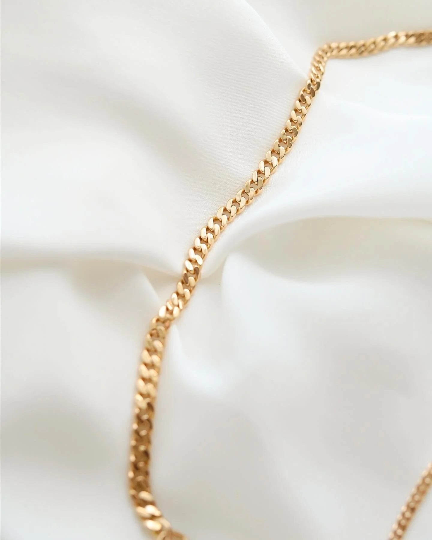 16 Inches Heavy 25 Grams Antique Watch Chain Necklace or Double Wrap Bracelet 18K Gold 1900