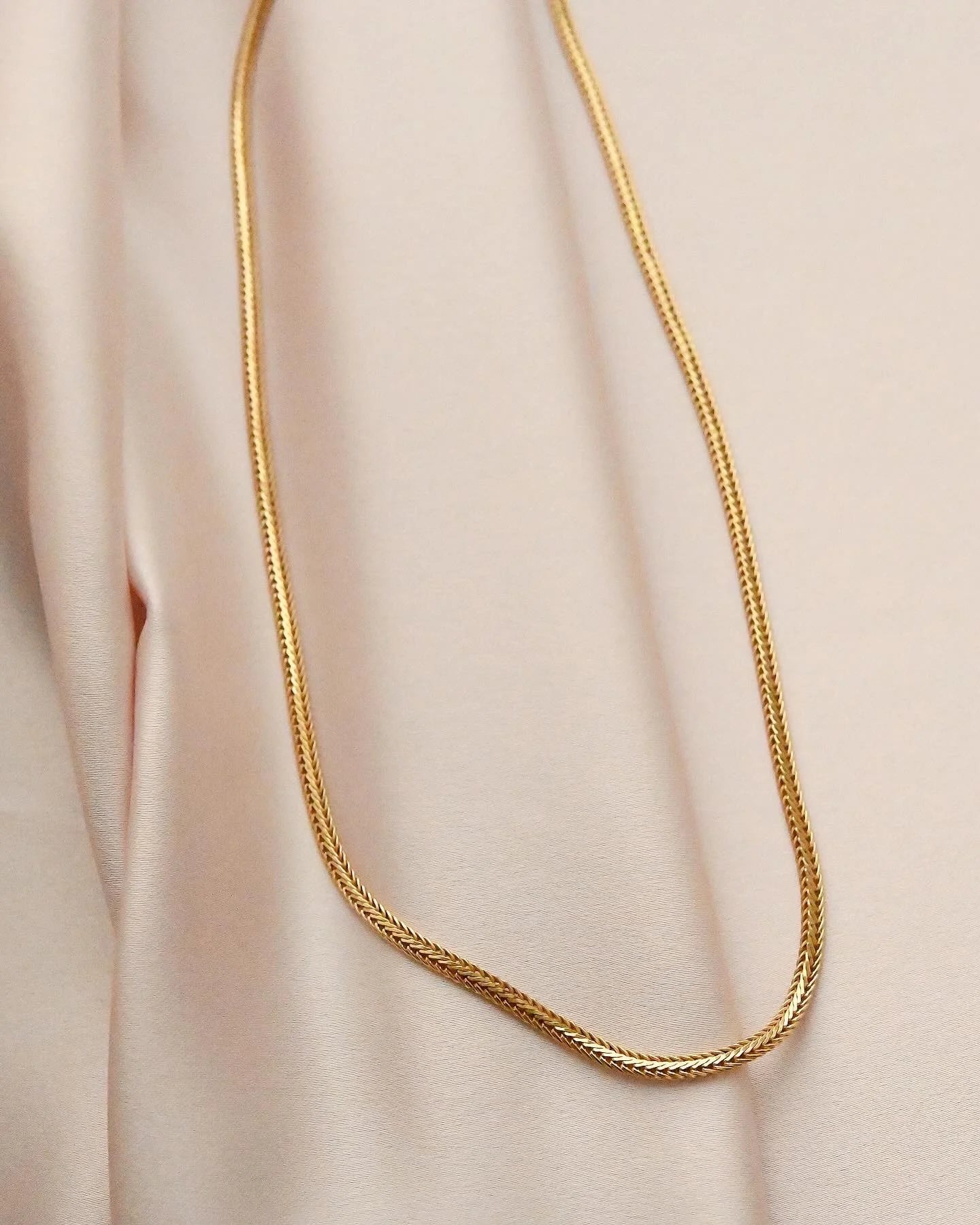 Sexy Italian Vintage Chain 18K Gold