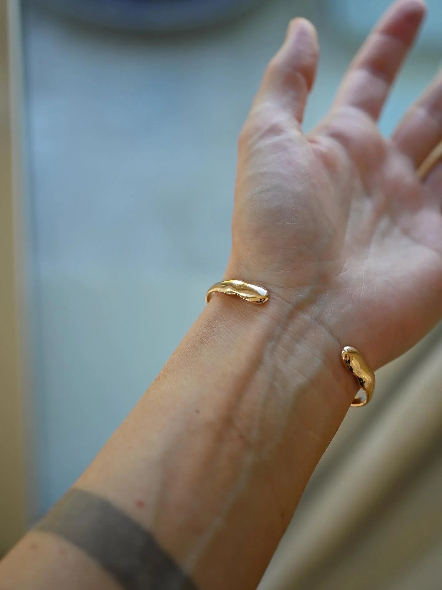 The Forever Vintage Cuff 18K Gold Sweden 1973