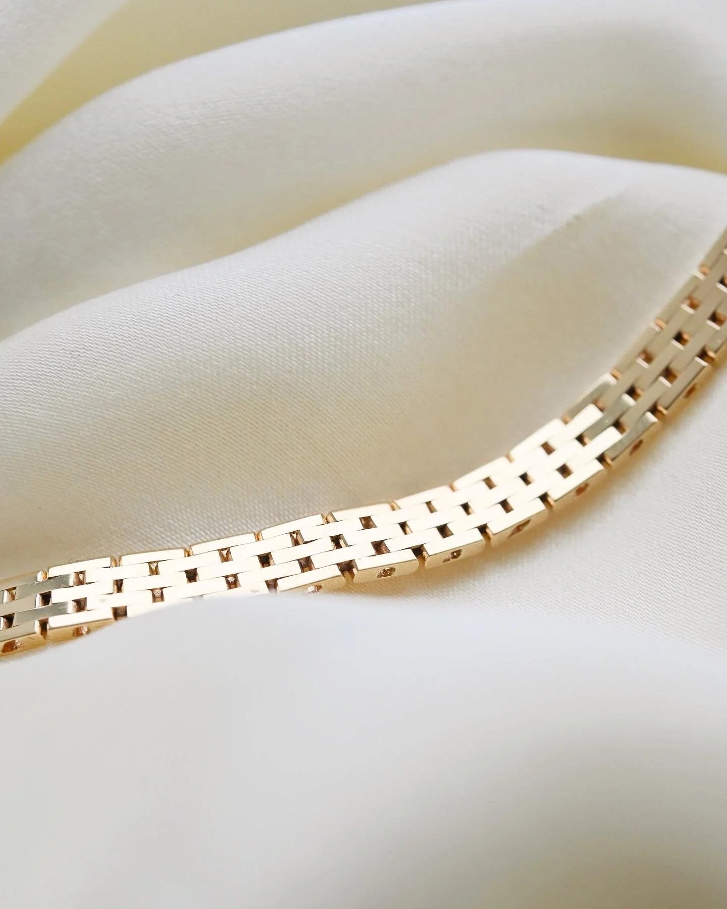 Fantastic Fluid Super Shine Link Bracelet Vintage Denmark 1960s 14K Gold