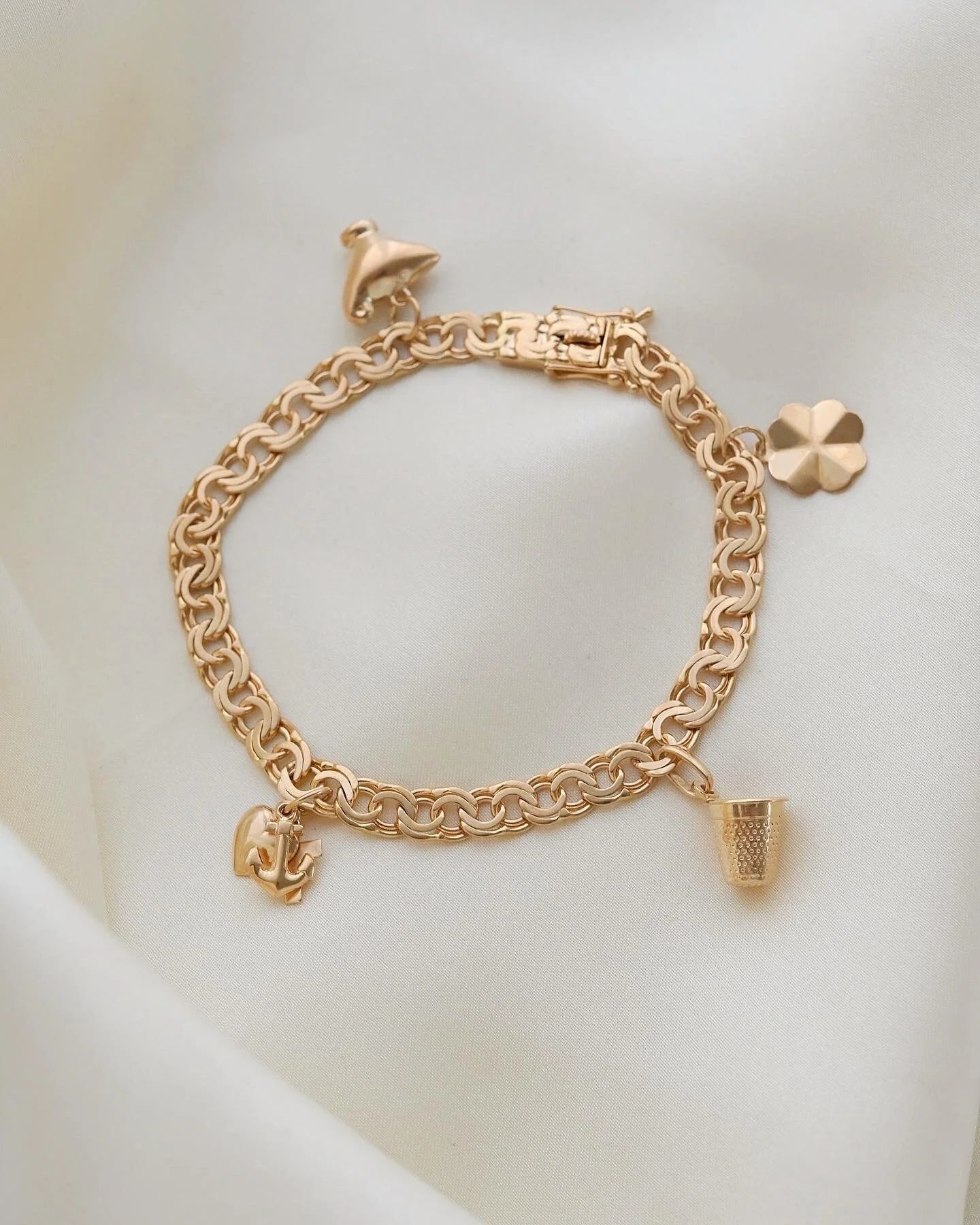 Unique Good Luck and Protection Charm Bracelet 18K Gold 1961