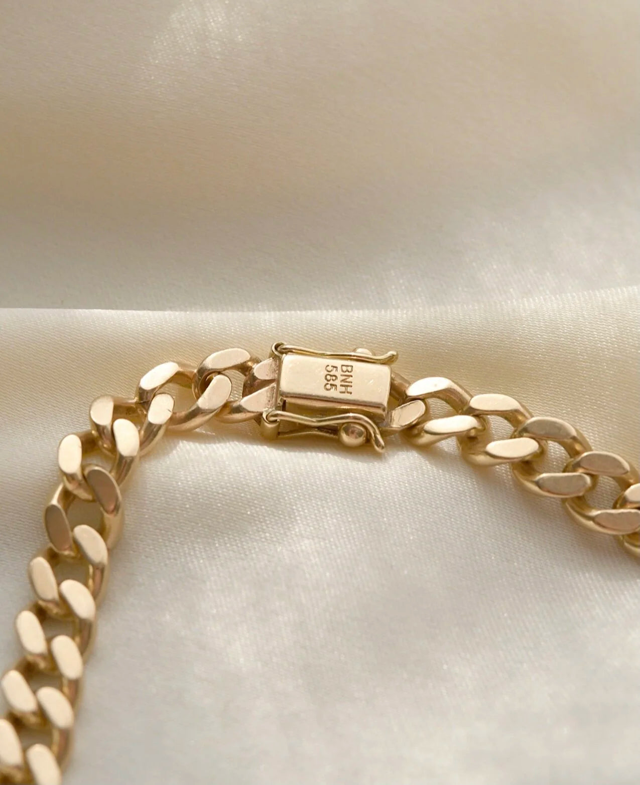 Substantial Danish Curb Link 14K Gold 20 Grams
