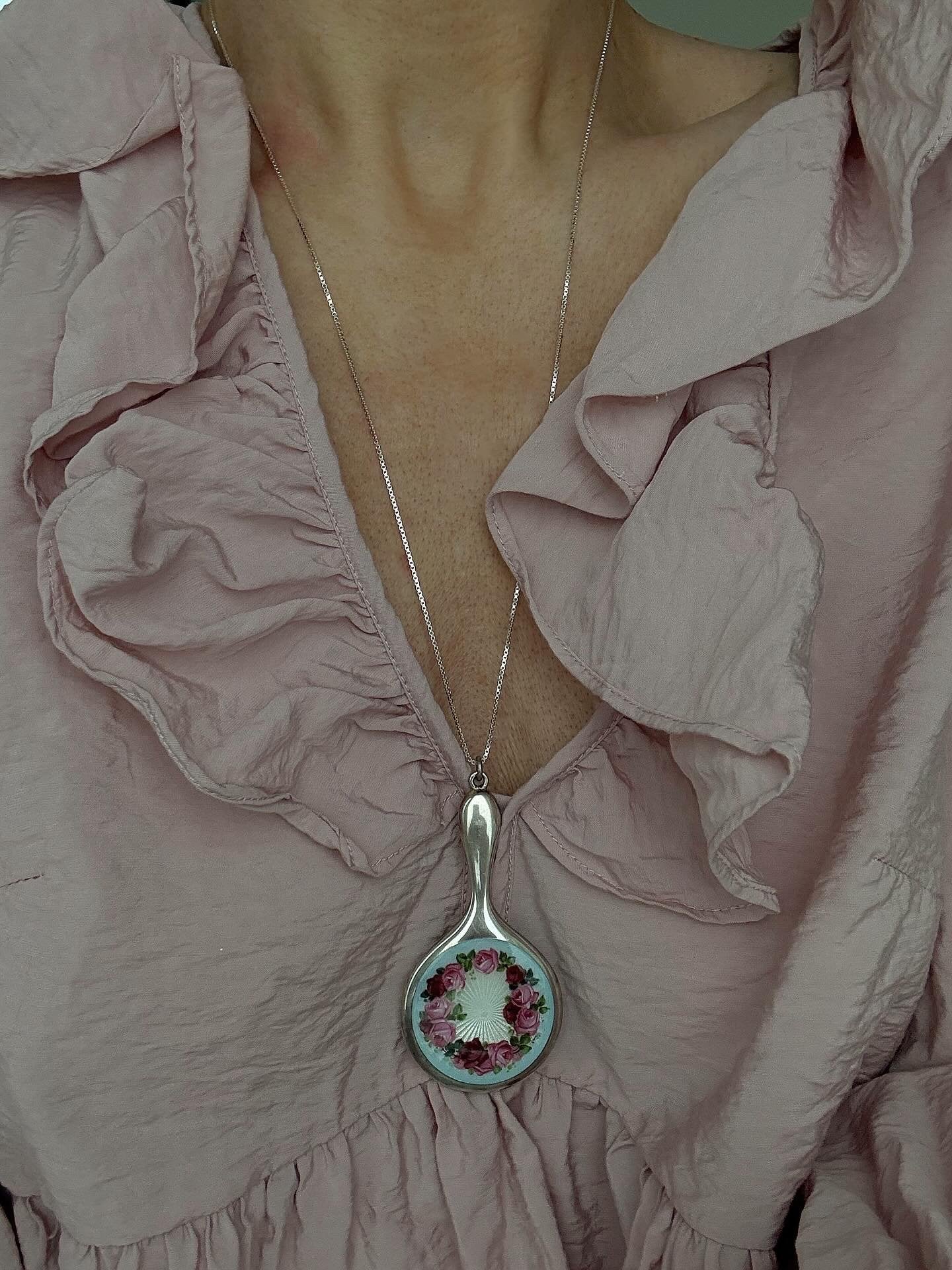 Special Rare Antique Mirror Pendant Beg 1900s Sweden