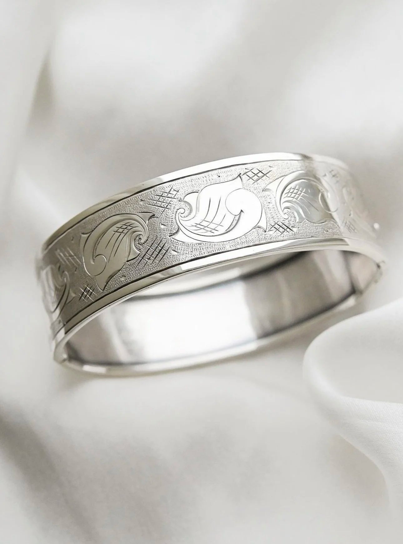 Gorgeous 30 Grams Silver Bangle w Engravings 1949 Sweden
